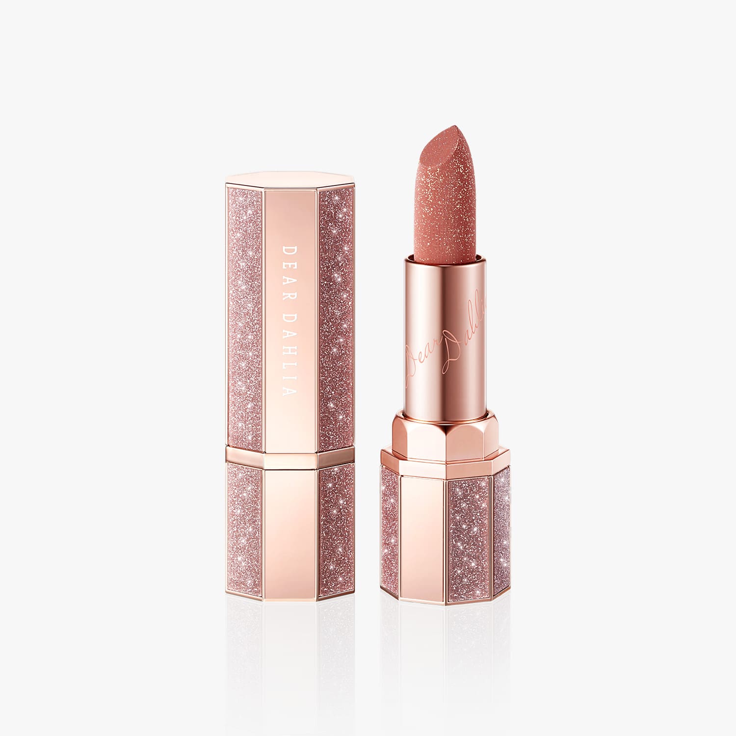 holiday_LIPPARADISESHEERDEWLIPSTICK_1__dakota.jpg